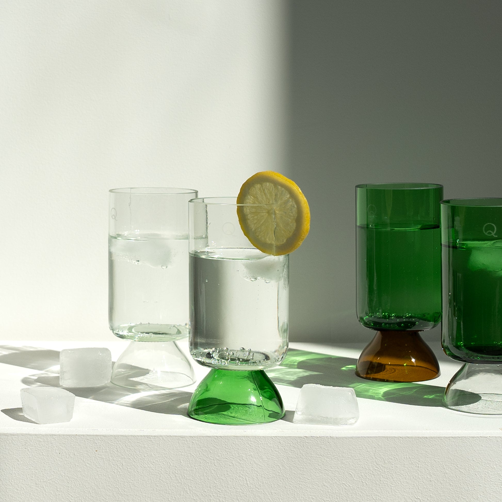 Verres à pied - Danser