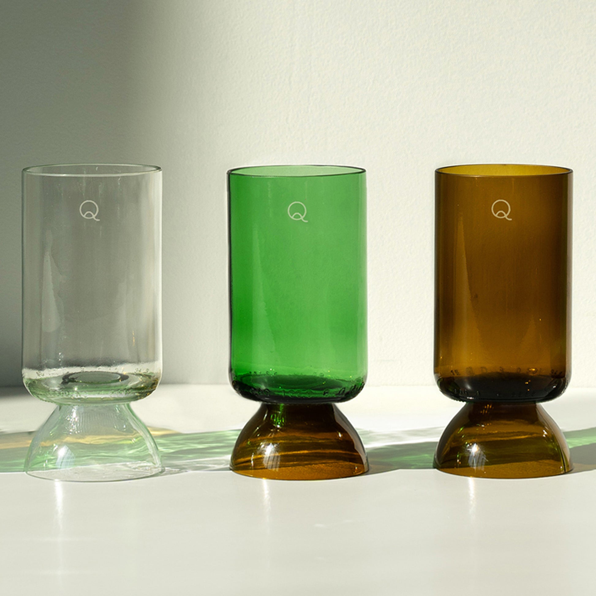 Verres à pied - Débattre / Séduire